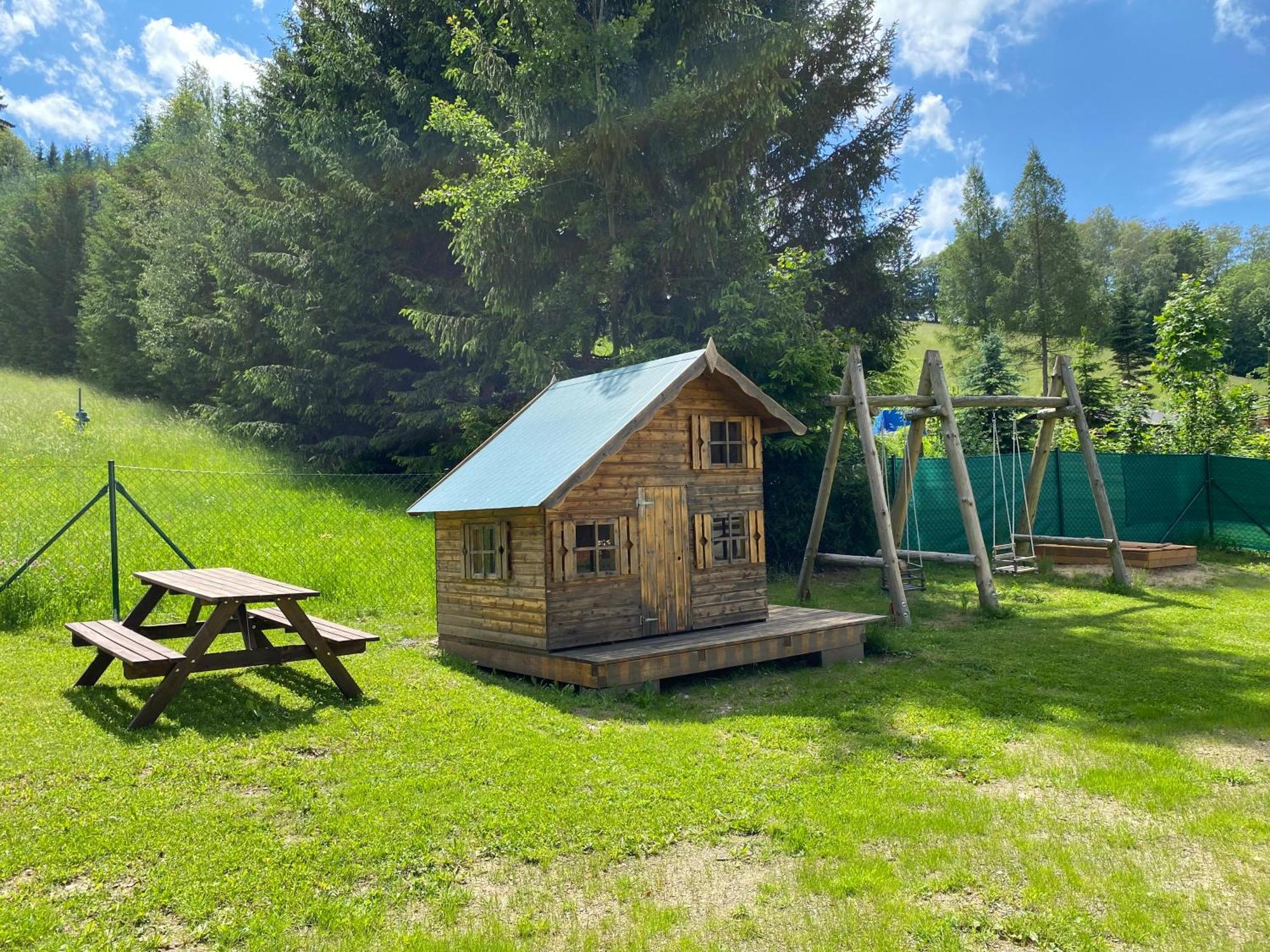 Apartmany Na Sjezdovce Sedloňov Esterno foto